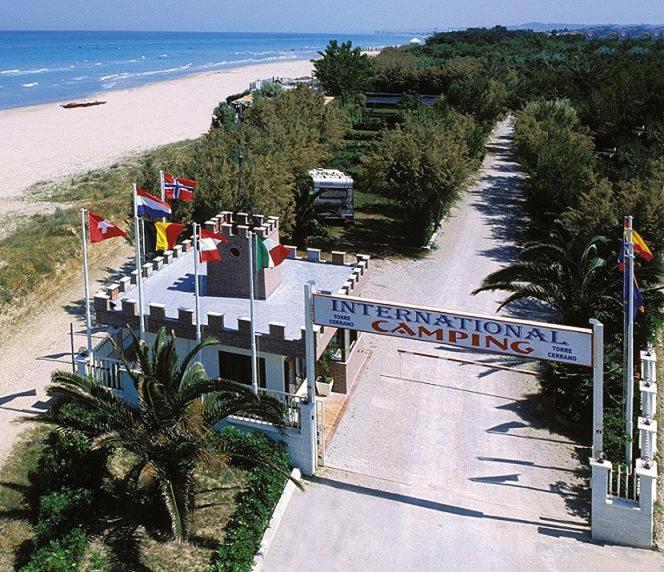 International Camping Torre Cerrano Pineto Exteriér fotografie